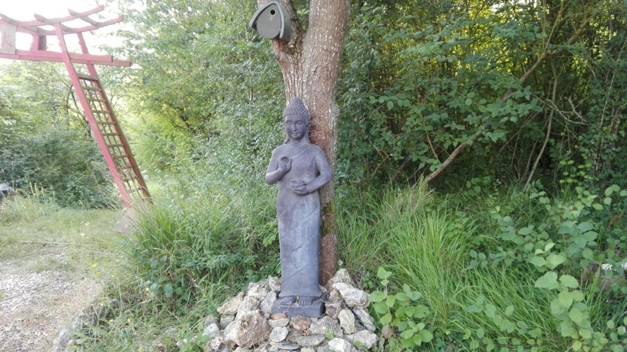 Misaka Villa Jouy-sur-Eure Buitenkant foto
