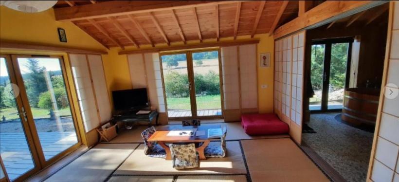 Misaka Villa Jouy-sur-Eure Buitenkant foto